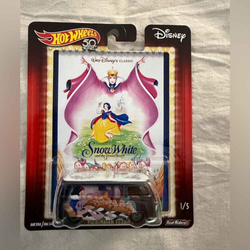 Hot Wheels Disney Set - Picture 5 of 8